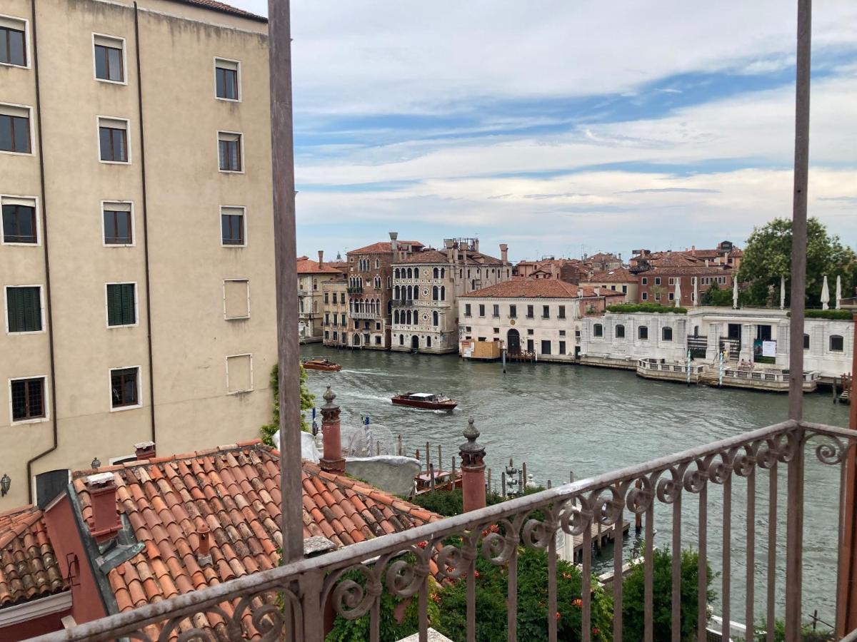 Hotel Dei Dragomanni Venetië Buitenkant foto